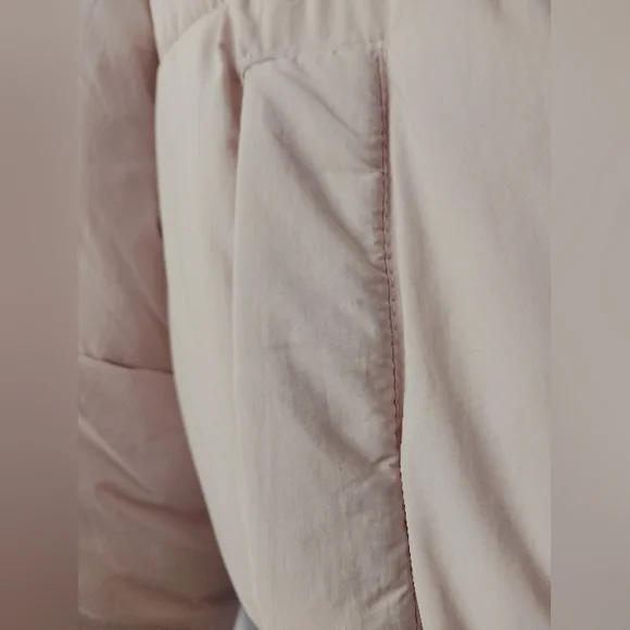 Forever 21 Women's Pink Puffer Jacket - Picture 6 of 11